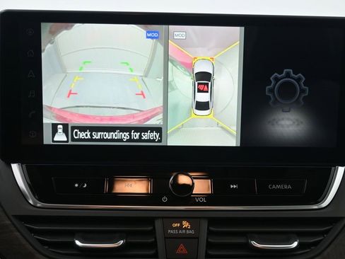 Used 2025 Nissan Altima 2.5 SL image 32