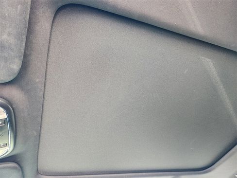 Used 2019 Jeep Grand Cherokee Limited w/ Luxury Group II image 25