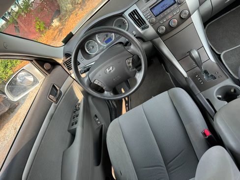 Used 2009 Hyundai Sonata GLS FWD image 11