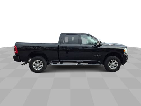 Used 2024 RAM 2500 Laramie AWD/4WD image 10