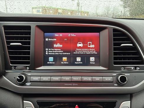 Used 2018 Hyundai Elantra SE w/ SE Connectivity Package 04 image 22