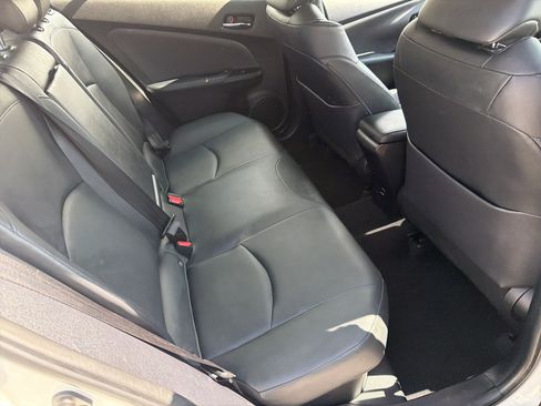 Used 2017 Toyota Prius Four FWD image 25