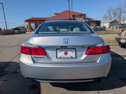 Used 2013 Honda Accord LX image 5