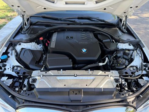 Used 2021 BMW 330i Sedan w/ Convenience Package RWD image 17