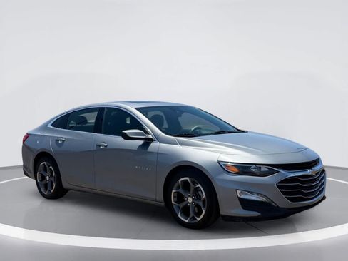 Used 2024 Chevrolet Malibu LT FWD image 8
