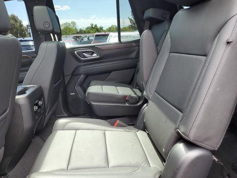 Used 2022 Chevrolet Tahoe LT w/ Luxury Package image 25