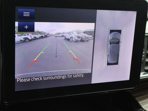 Used 2021 Ford Explorer Limited w/ Equipment Group 301A image 15