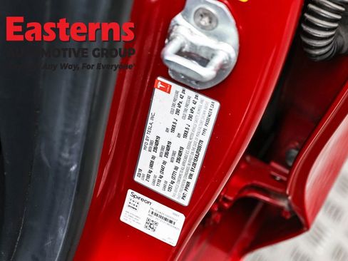 Used 2018 Tesla Model 3 Long Range image 32