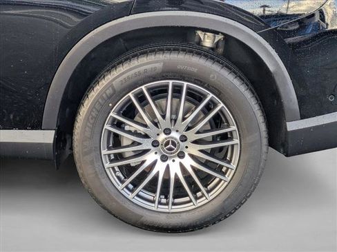 Certified 2025 Mercedes-Benz GLC 300 4MATIC image 22