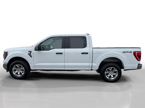 Used 2023 Ford F150 XLT image 2