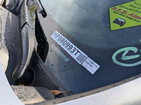 Used 2021 Cadillac XT4 Premium Luxury image 33