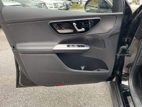 Certified 2025 Mercedes-Benz GLC 300 4MATIC image 18