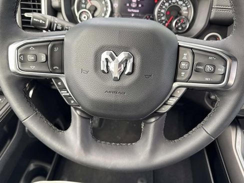 Used 2025 RAM 1500 Laramie image 24