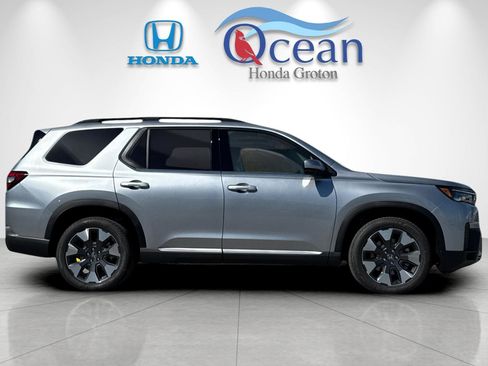 New 2026 Honda Pilot Elite image 6