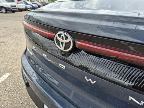 Certified 2026 Toyota Crown XLE image 22