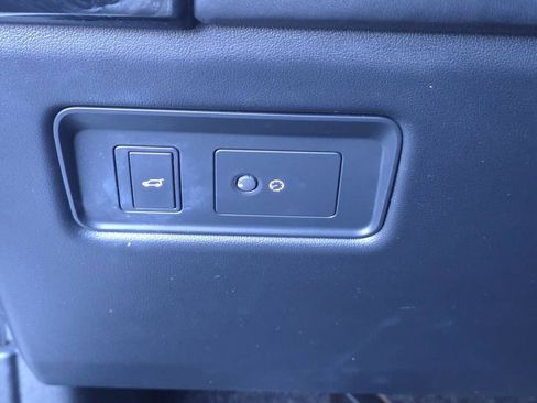 Used 2020 Land Rover Range Rover HSE image 35