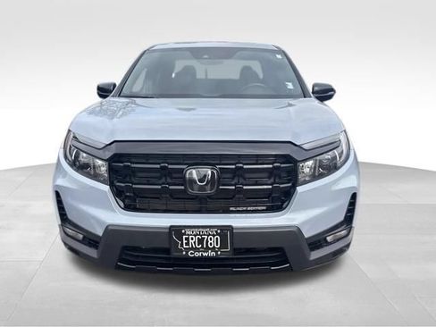 Used 2025 Honda Ridgeline Black Edition image 5