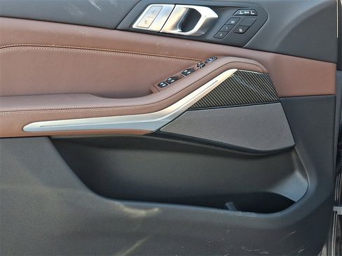 New 2026 BMW X7 M60i image 10