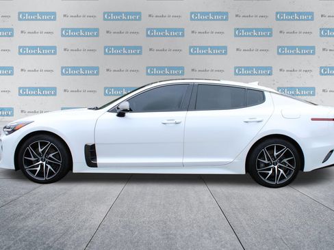 Used 2022 Kia Stinger GT-Line w/ Sun & Sound Package AWD/4WD image 11