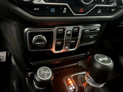 Used 2024 Jeep Wrangler Sport S w/ Convenience Group image 26