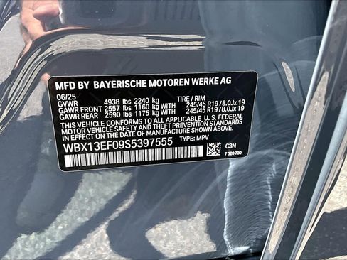 Certified 2025 BMW X1 M35i AWD/4WD image 34