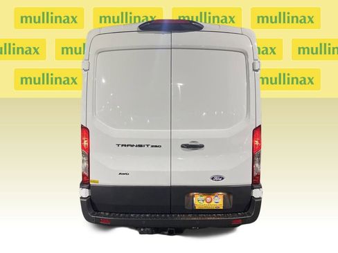 New 2026 Ford Transit 250 148 Medium Roof Extended AWD w/ Load Area Protection Package image 4