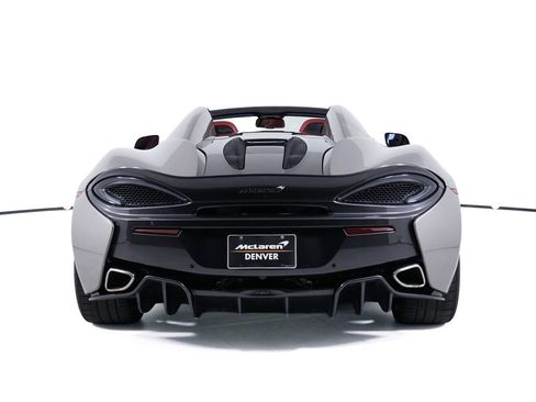 Used 2019 McLaren 570S Spider RWD image 8