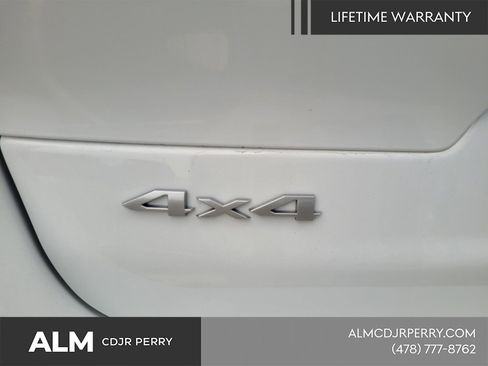 New 2025 Jeep Grand Cherokee L Limited AWD/4WD image 13
