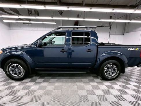 Used 2021 Nissan Frontier PRO-4X w/ Pro-4x Utility Package image 14