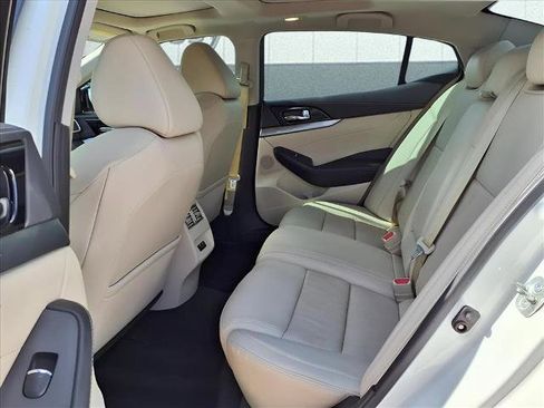 Certified 2020 Nissan Maxima 3.5 SL w/ Floor Mat Group image 13