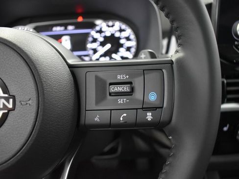 New 2025 Nissan Pathfinder SV image 26