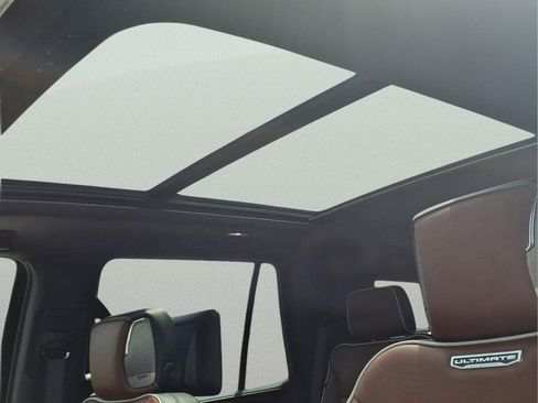 Used 2024 GMC Yukon Denali Ultimate AWD/4WD image 22
