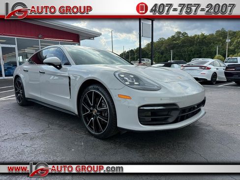Used 2022 Porsche Panamera w/ Premium Package RWD image 1