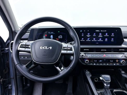 Certified 2024 Kia Telluride S w/ S Sunroof Package FWD image 4