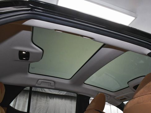 Used 2023 Lexus RZ 450e Premium image 58