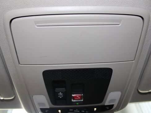 Used 2025 Honda Accord SE image 32