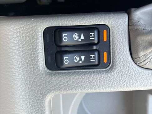 Used 2016 Subaru Impreza 2.0i Sport Premium AWD/4WD image 7