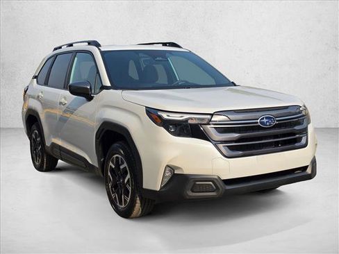 Used 2026 Subaru Forester Premium AWD/4WD image 7