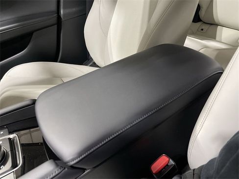 New 2026 MAZDA MAZDA3 2.5 Turbo Sedan w/Premium Plus image 27