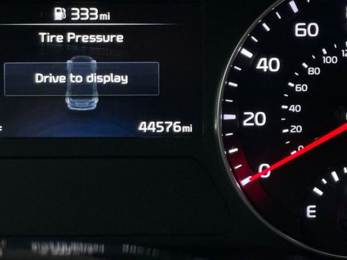 Used 2023 Kia Forte LXS image 18