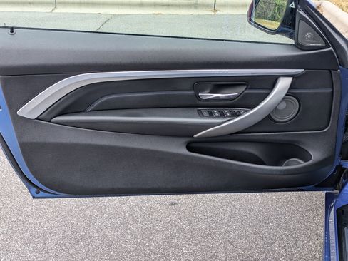 Used 2019 BMW 440i xDrive Convertible w/ M Sport Package image 20