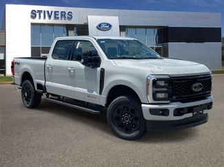 New 2026 Ford F250 Lariat w/ Black Appearance Package AWD/4WD video 1