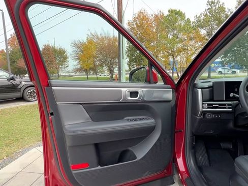 Used 2026 Hyundai Santa Fe SEL FWD image 34