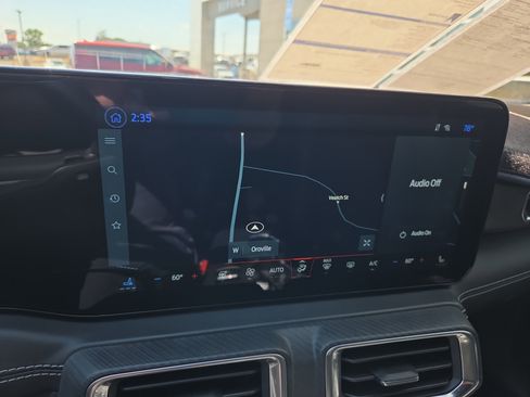 Used 2024 Ford Mustang GT Premium image 19