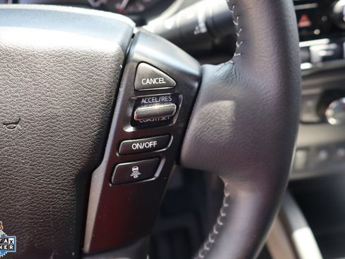 Used 2025 Nissan Frontier SV w/ SV Convenience Package RWD image 16