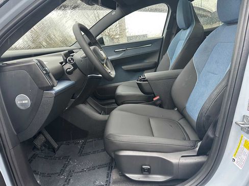 New 2026 Volvo EX30 Ultra image 19