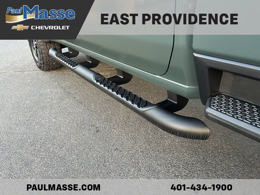 Used 2026 Chevrolet Silverado 2500 ZR2 w/ Snow Plow Prep/Camper Package AWD/4WD image 9