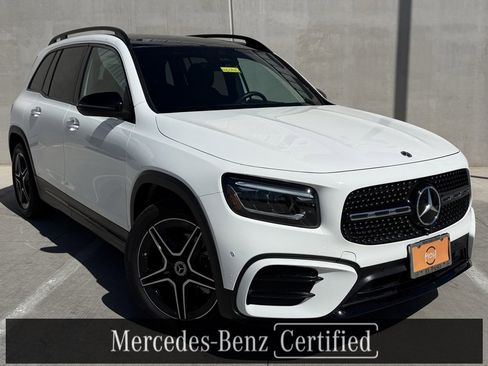 Used 2024 Mercedes-Benz GLB 250 image 1
