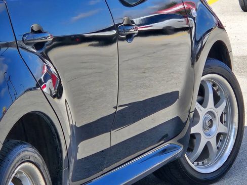 Used 2006 Scion xA FWD image 16