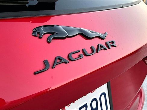 Used 2024 Jaguar F-PACE R-Dynamic S image 22